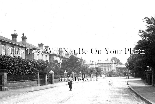 LO 2374 - St Johns Road, East Putney, Wandsworth, London c1905