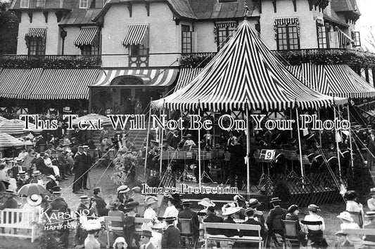 LO 250 - Karsino Hotel, Hampton, London