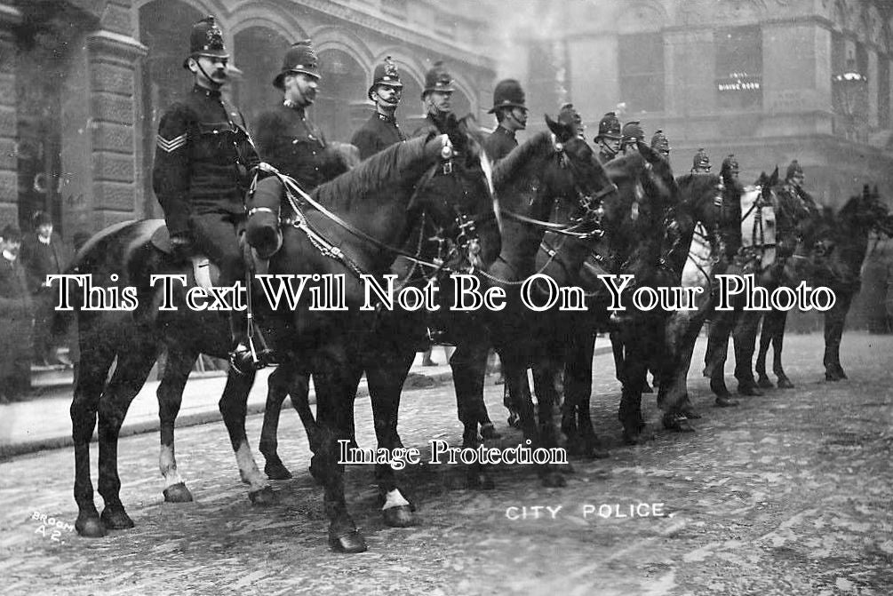 LO 2531 - London Mounted City Police c1910