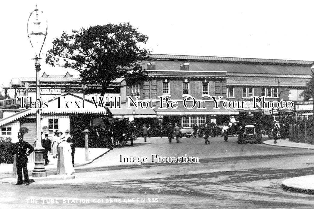 LO 2581 - Golders Green Underground Tube Railway Station, London
