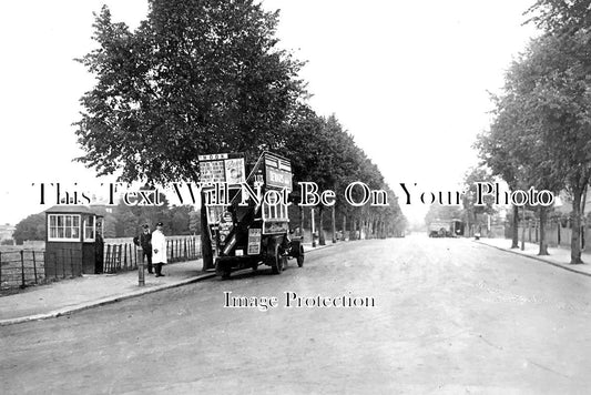 LO 2614 - Cleveland Road, Ealing, London