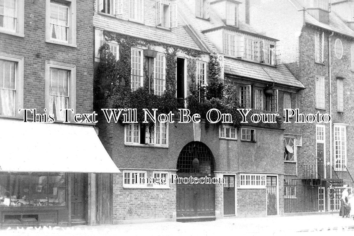 LO 2747 - Cheyne Walk, Chelsea, London c1905