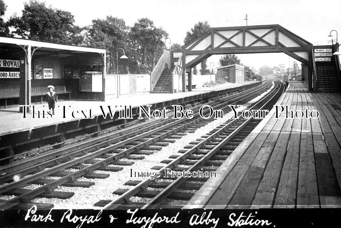 LO 2842 - Park Royal & Twyford Abby Underground Tube Station