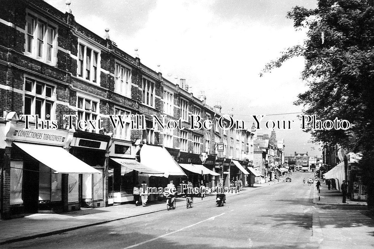 LO 2910 - Church Street, Enfield Town, London