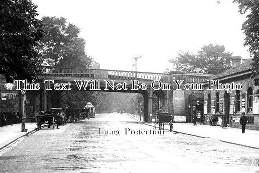 LO 3053 - West Dulwich Railway Station, London