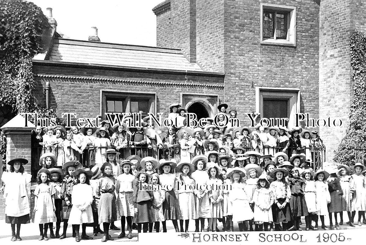 LO 3156 - Hornsey School For Girls, London 1905