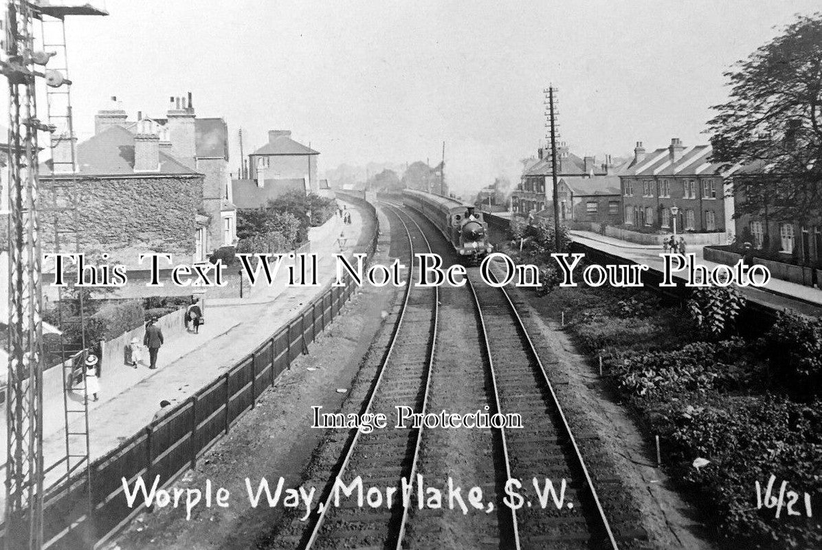 LO 3179 - Worple Way Railway, Mortlake, London