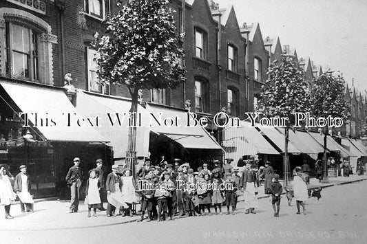 LO 3180 - Wandsworth Bridge Road, London