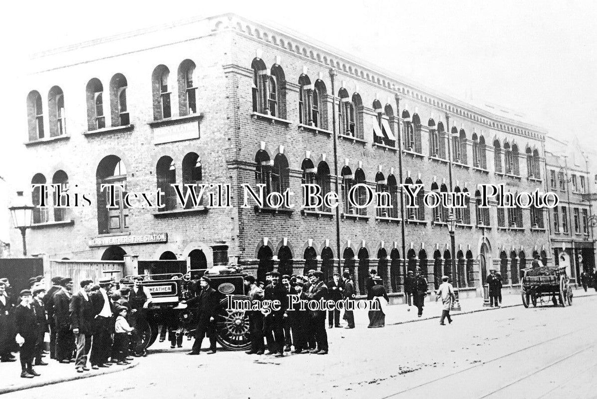 LO 3213 - Merryweathers Fire Station & Engine, Greenwich Road, London