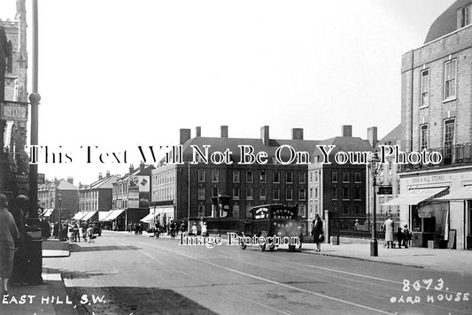 LO 3374 - East Hill, Wandsworth, London