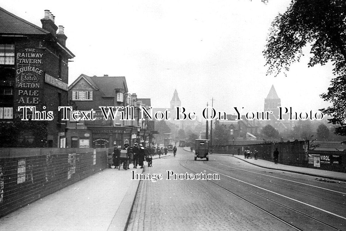 LO 3574 - Catford From Catford Bridge, London