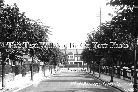 LO 3585 - Kingscliffe Gardens, Southfields, Wandsworth, London