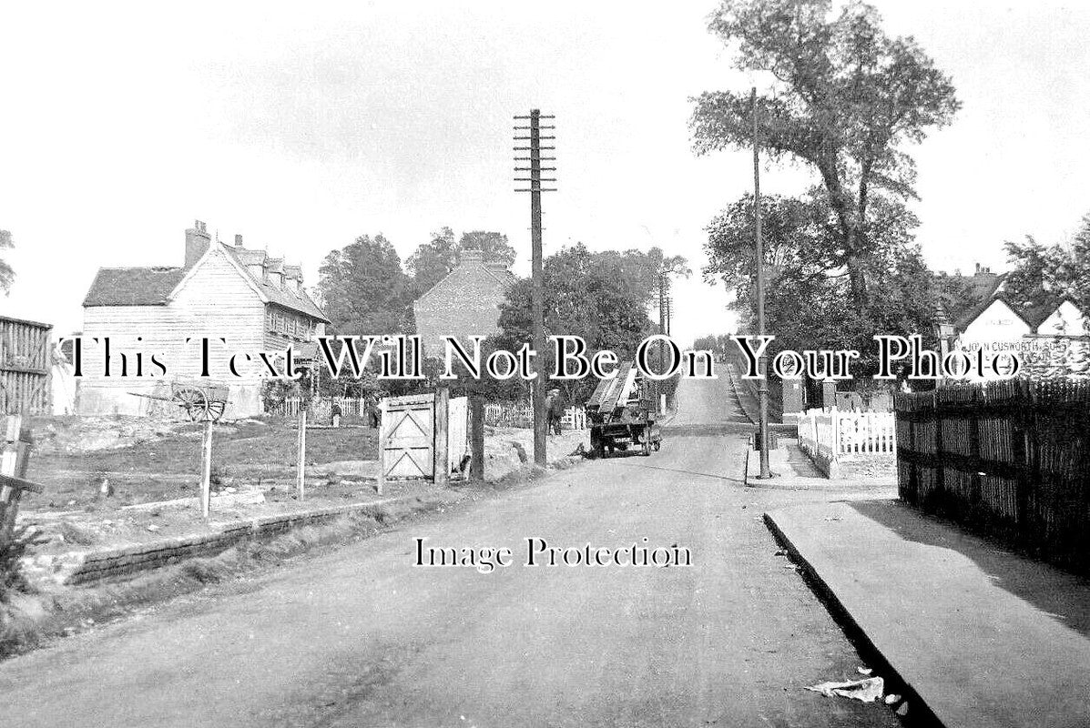 LO 3719 - Chingford Mount, London