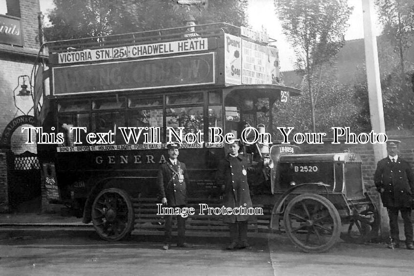 LO 372 -Motor Bus, Victoria Station, Chadwell Heath, London