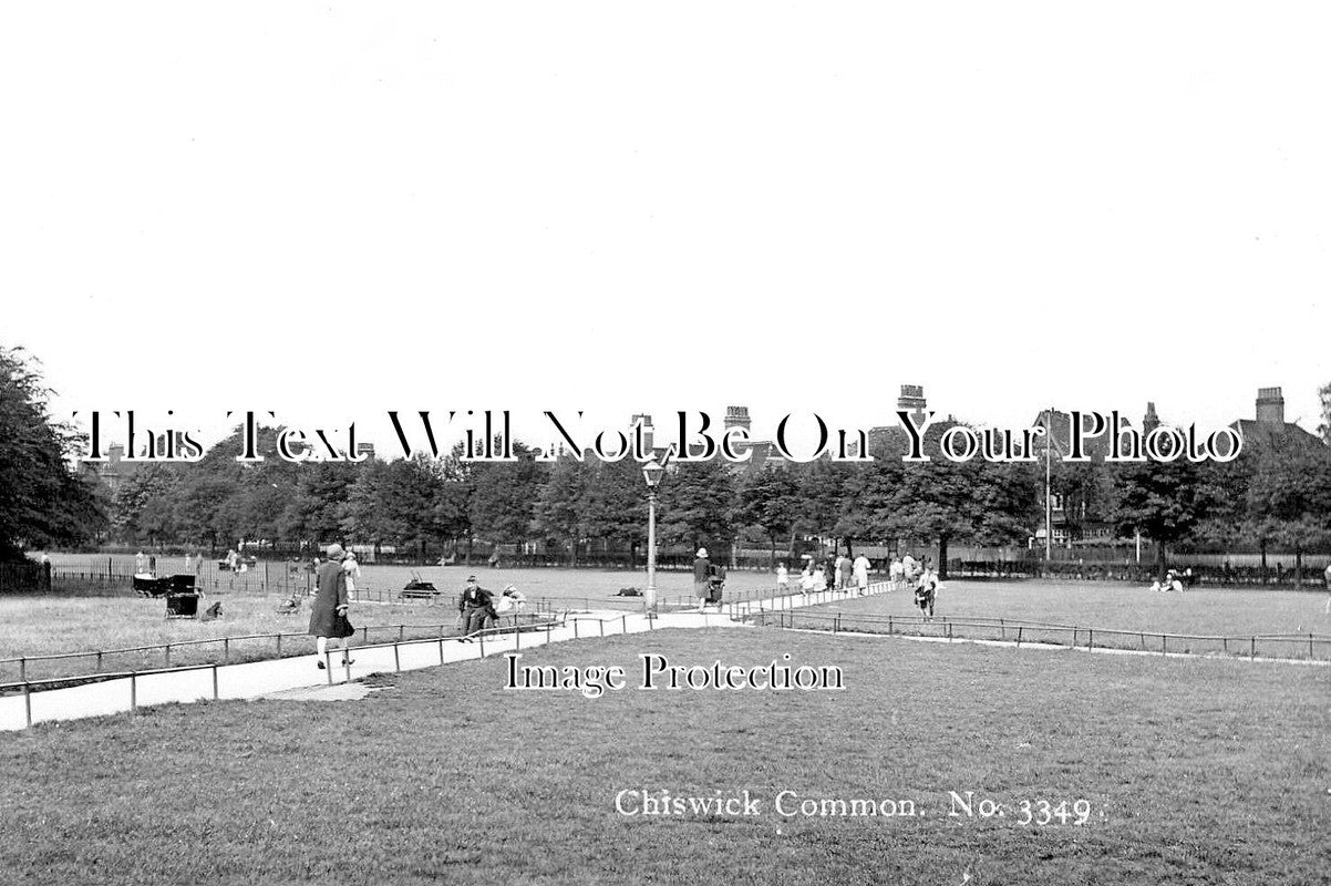 LO 3725 - Chiswick Common, Hounslow, London c1920