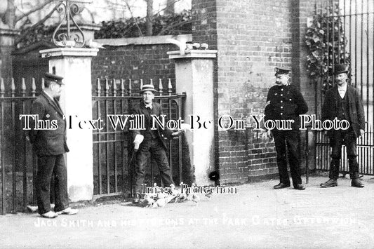 LO 3780 - Greenwich Park Gate & Jack Smith & His Pigeons, London