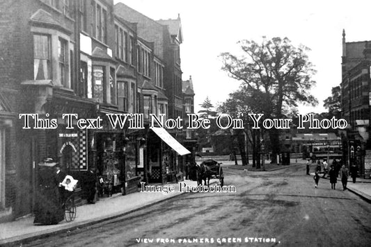LO 3829 - Palmers Green Railway Station, London