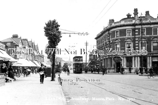 LO 3889 - Manor Park, Broadway, Wanstead, London