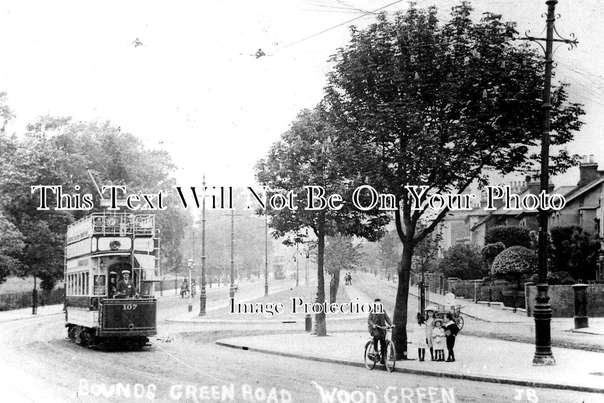 LO 3898 - Bounds Green Road, Wood Green, London c1930