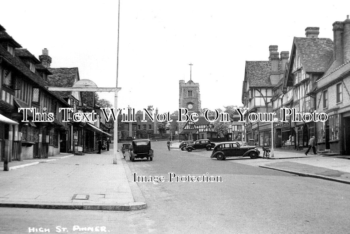 LO 3993 - High Street, Pinner, London c1948