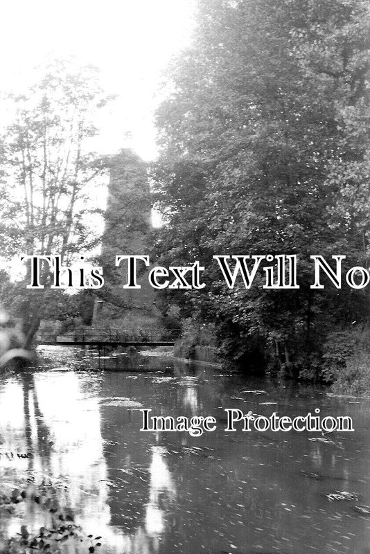 LO 4123 - Crane Park, Twickenham, Richmond On Thames, London