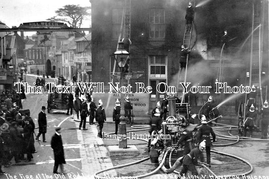 LO 4134 - Fire At The Red Lion Pub, Hampton, London 1908