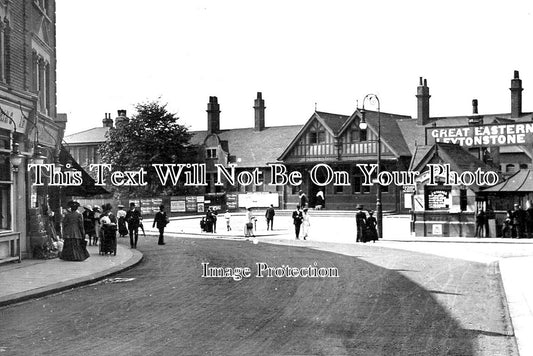 LO 4174 - Church Lane, Leytonstone Railway Station, London c1915