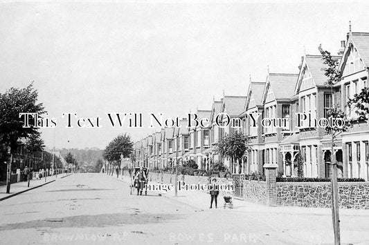 LO 420 - Brownlow Road, Palmers Green, Southgate, London