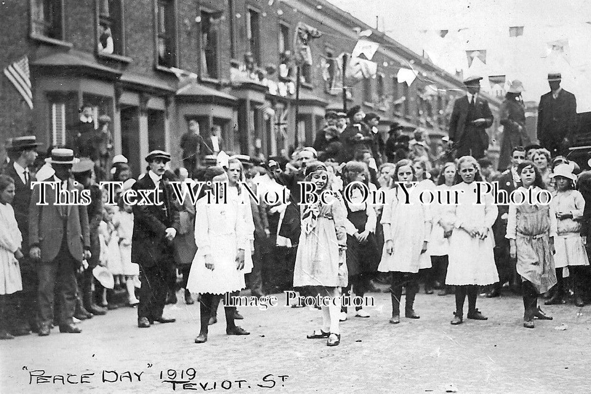 LO 435 - Teviot Street Peace Day Celebrations, Poplar, London 1919 – JB ...