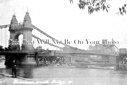 LO 4419 - Hammersmith Bridge, London