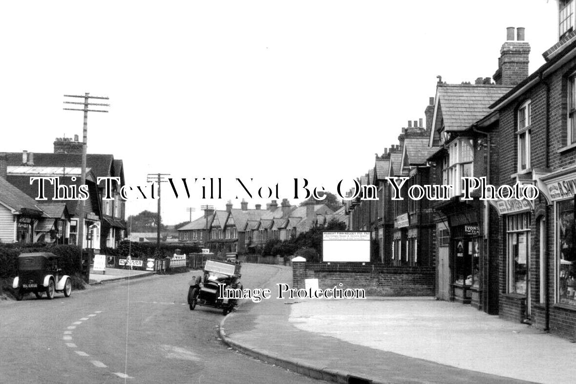 LO 4499 - Station Road, Lyminge, Kent