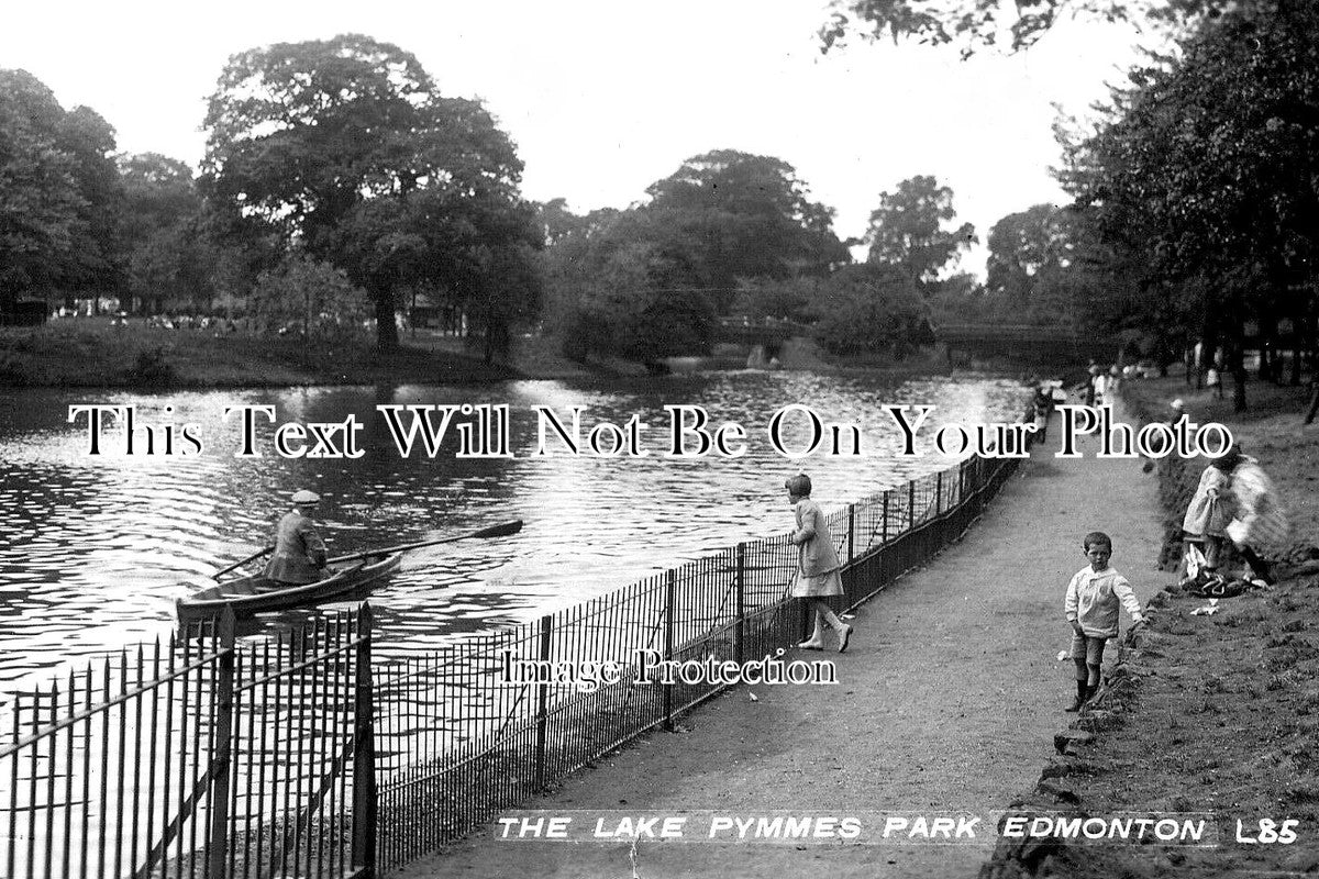 LO 4500 - The Lake, Pymmes Park, Edmonton, London