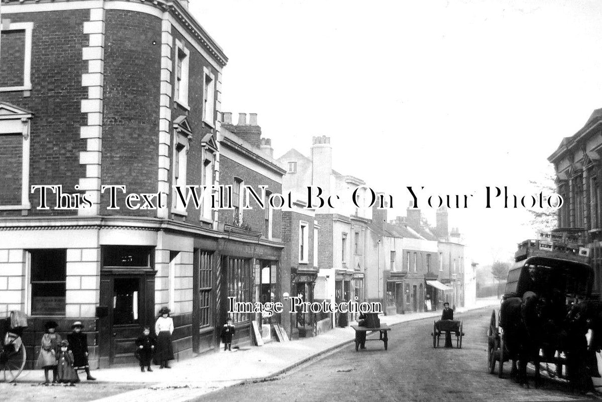 LO 4587 - Lansdowne Road, Charlton, London