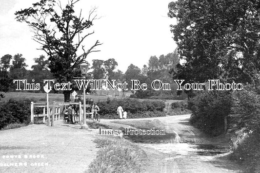 LO 4641 - Powys Brook, Palmers Green, Enfield, London