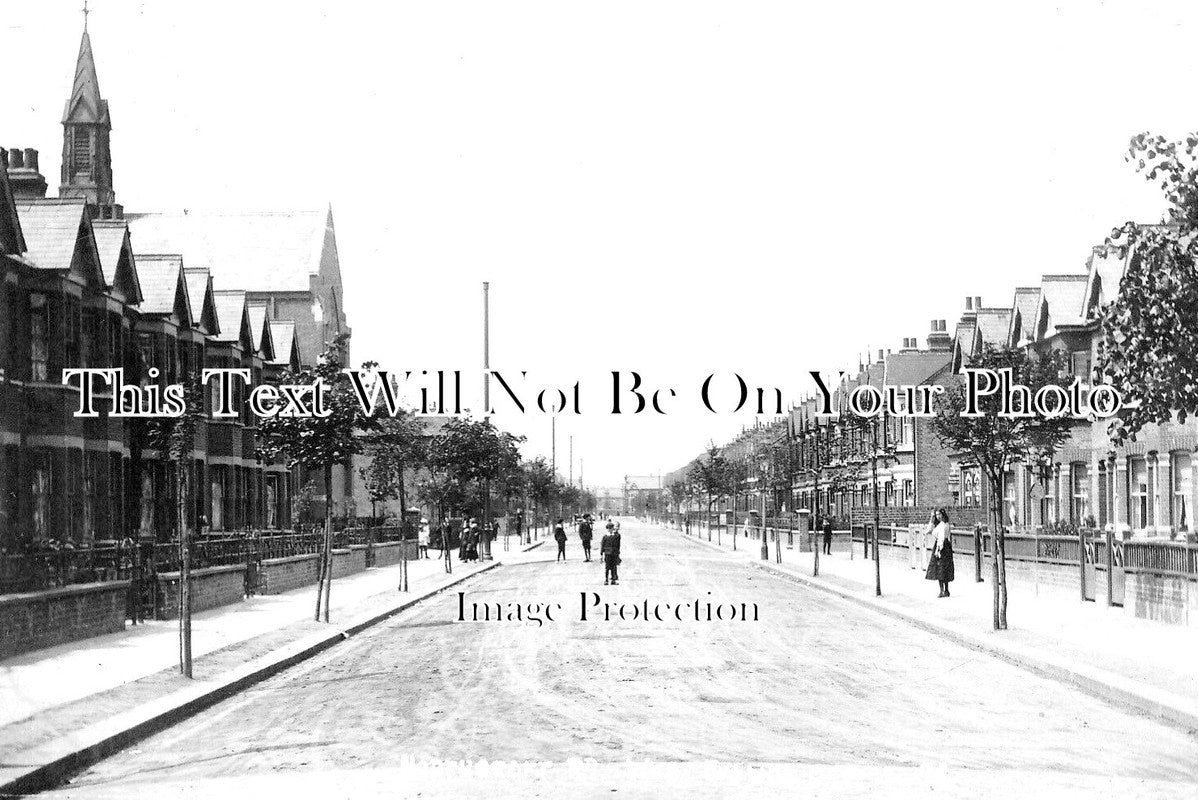 LO 4683 - Northcroft Road, West Ealing, London c1910