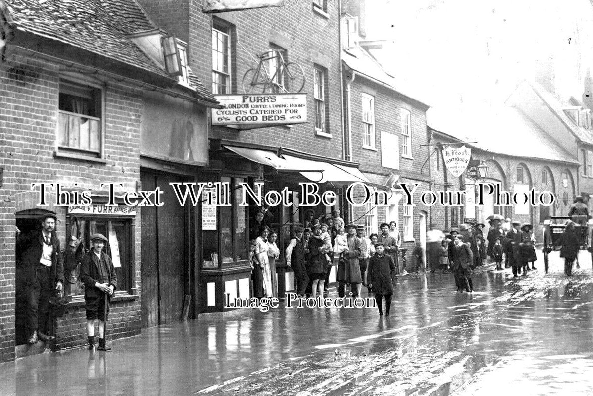 LO 4700 - Hitchin Floods 1912