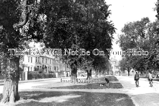 LO 4738 - The Common, Ealing, London c1957