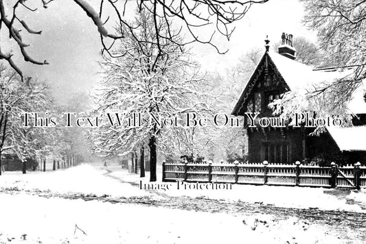 LO 4773 - Park Lodge, Greenwich Park, London