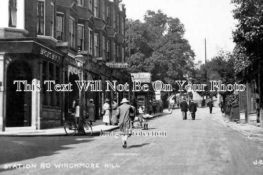 LO 489 - Station Road, Winchmore Hill, Palmers Green, London