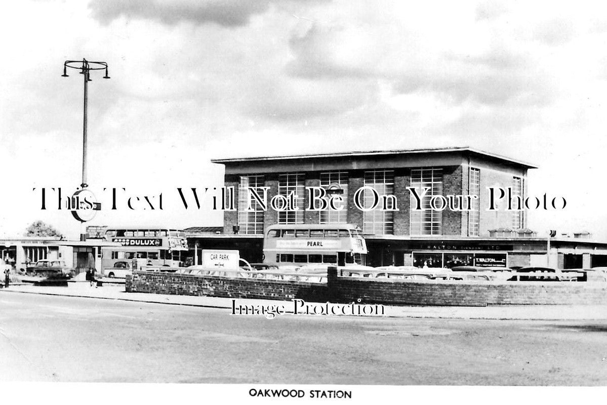 LO 4965 - Oakwood Railway Station, London