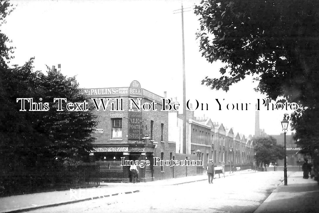 LO 5068 - The Bell Inn Pub, Retreat Place, Hackney, Homerton, London