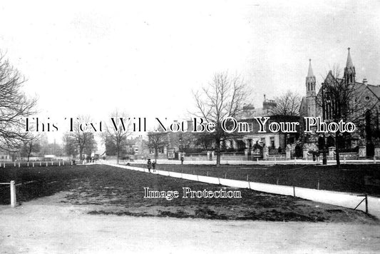 LO 5156 - Ealing Green, London