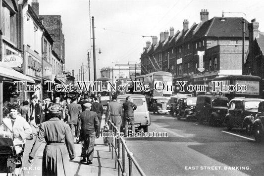 LO 5264 - East Street, Barking, London c1950