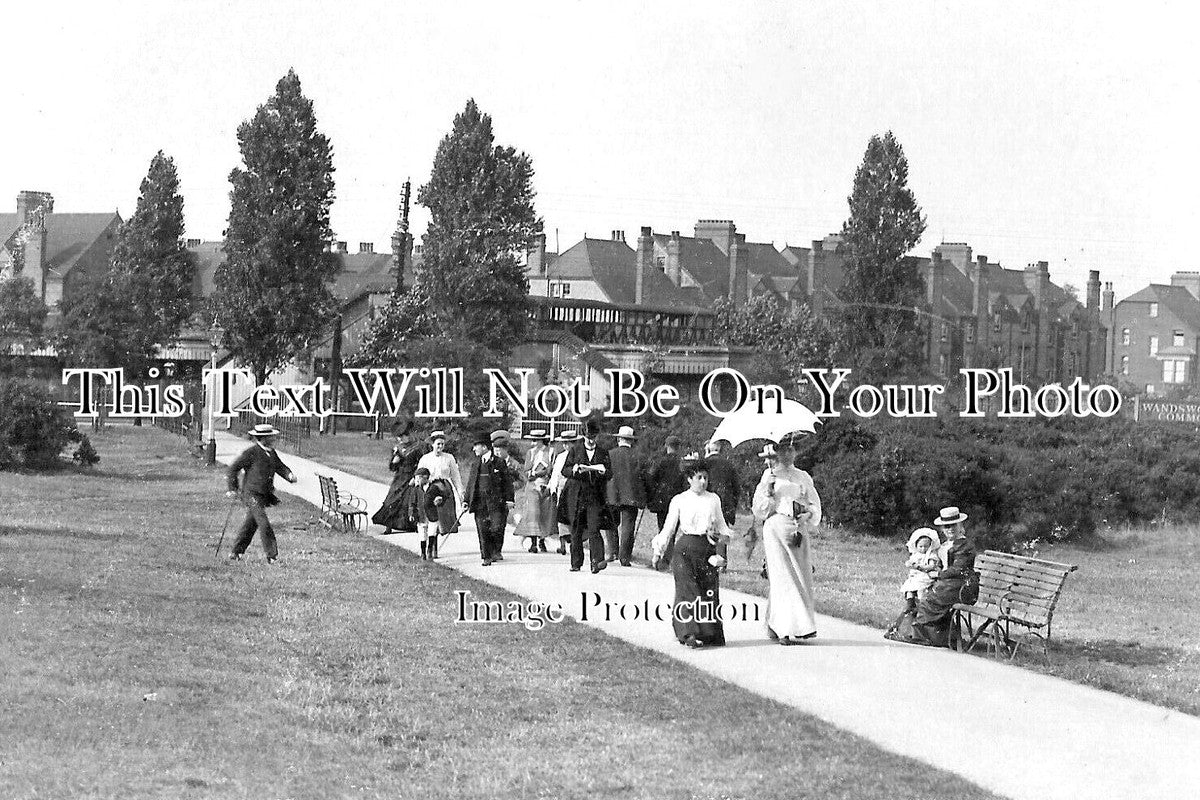 LO 5269 - Wandsworth Common Railway Station, London