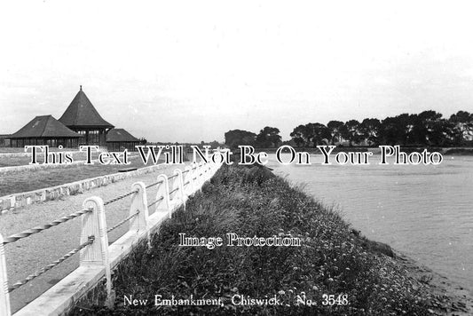 LO 5288 - New Embankment, Chiswick, Hounslow, London c1920