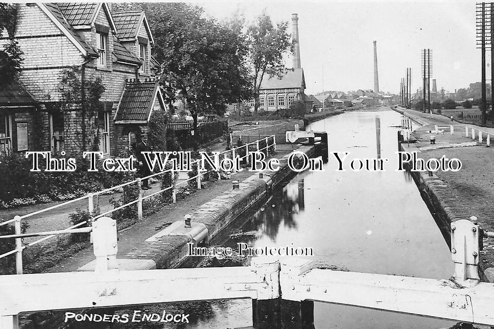 LO 530 Ponders End Lock, Enfield, London c1913 JB Archive