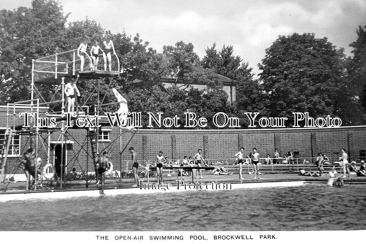 LO 5397 - The Open Air Swimming Pool, Brockwell Park, Dulwich, London