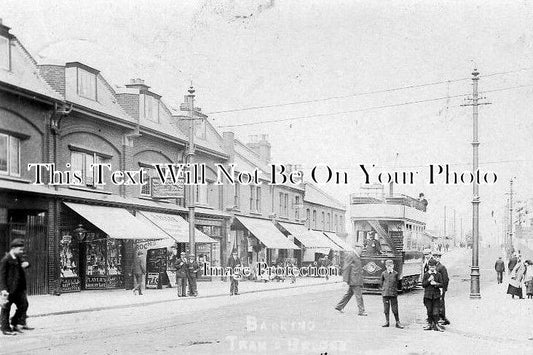 LO 546 - Station Parade, Barking, London