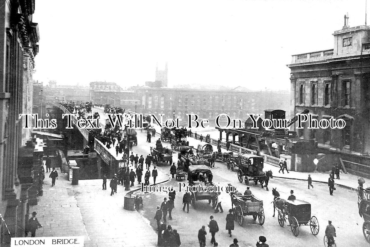 LO 5597 - London Bridge, London