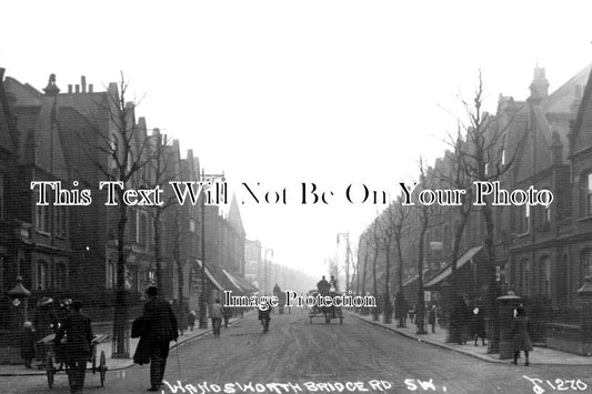 LO 5723 - Wandsworth Bridge Road, London